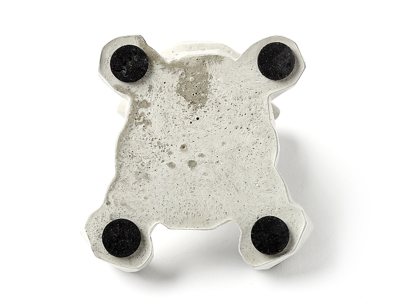 Teddybär aus Beton – Bild 3