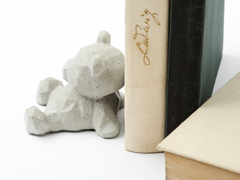 Teddybär aus Beton – Bild 4